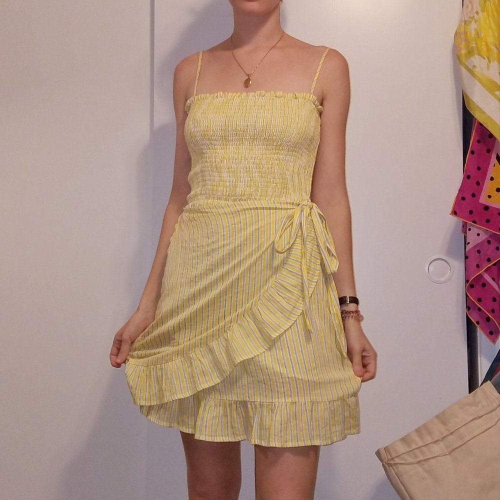 SWEET yellow pinstripe dress
